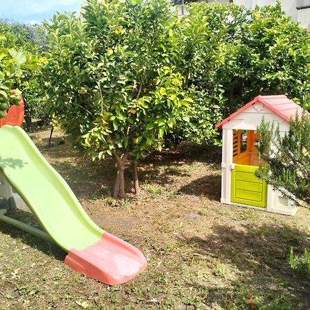 Oplontis' Garden - Holiday Apartment Near Pompeii Торре-Аннунциата Экстерьер фото