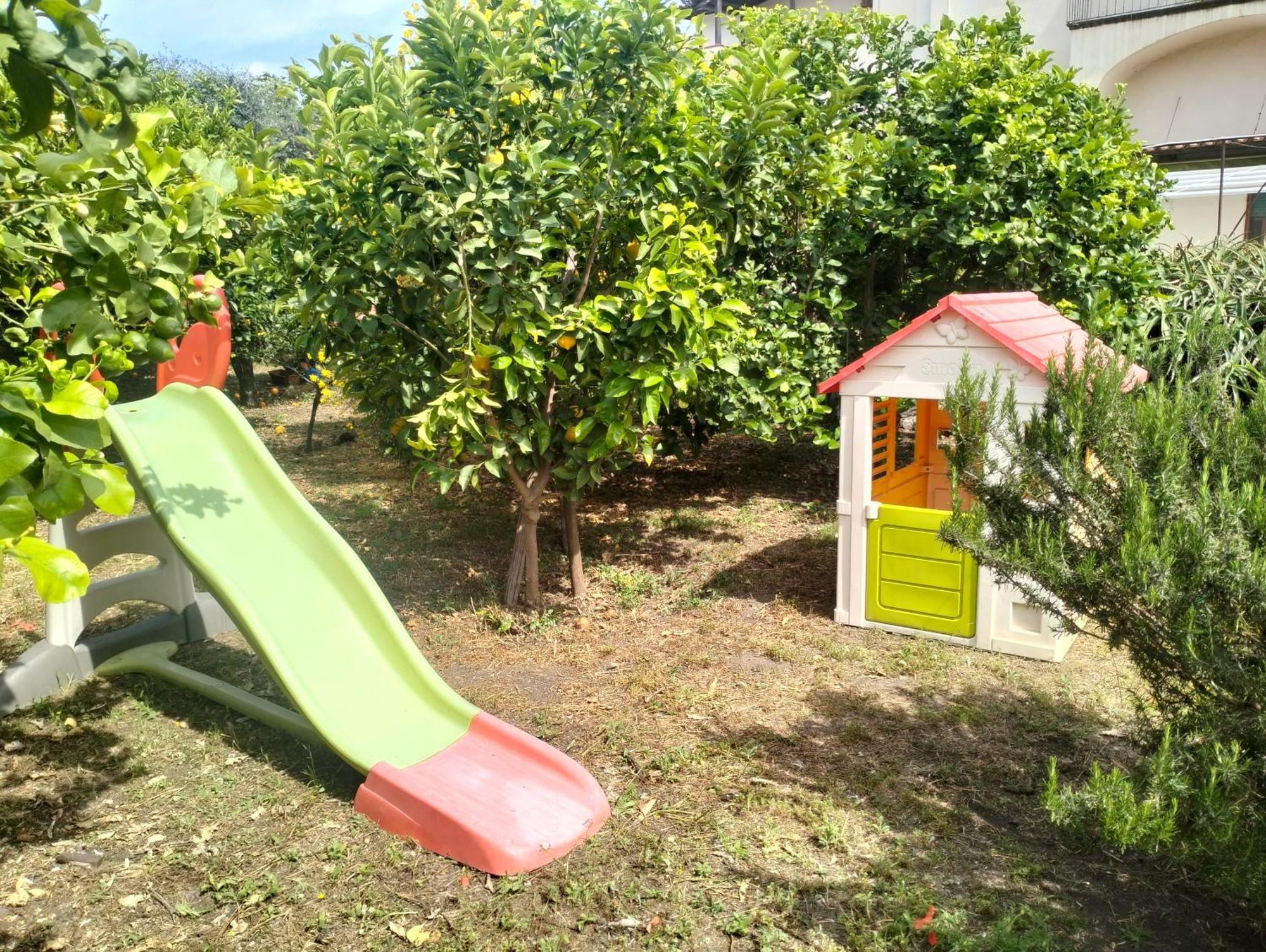 Oplontis' Garden - Holiday Apartment Near Pompeii Торре-Аннунциата Экстерьер фото